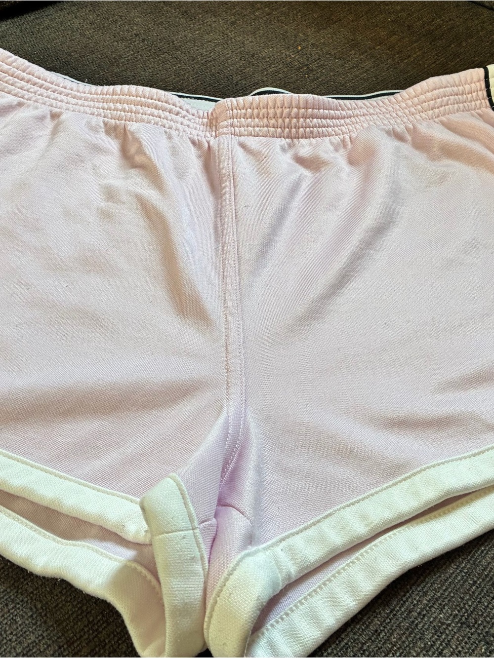Abercrombie & Fitch Light Pink Shorts with Cream Trim - Picture 2 of 5